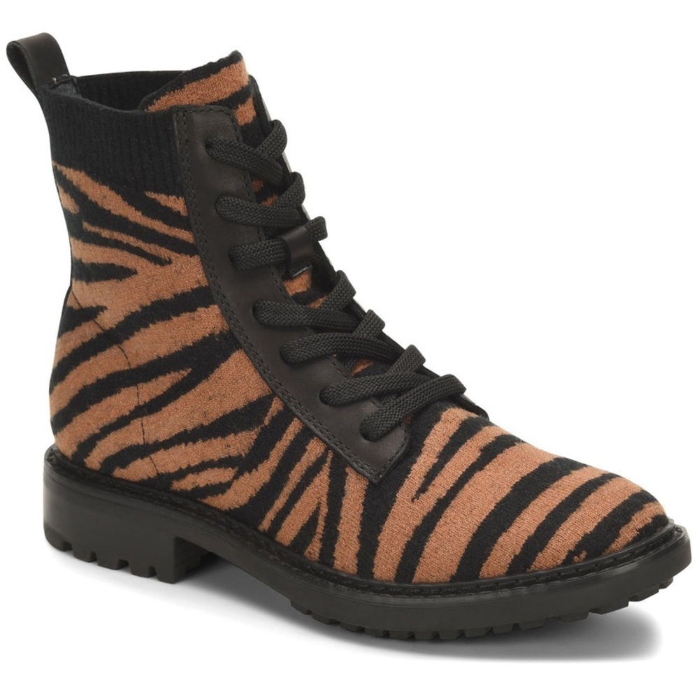 🆕 SOFFT Landee Women's Tiger Stripe Ankle Boots SIZE 9.5